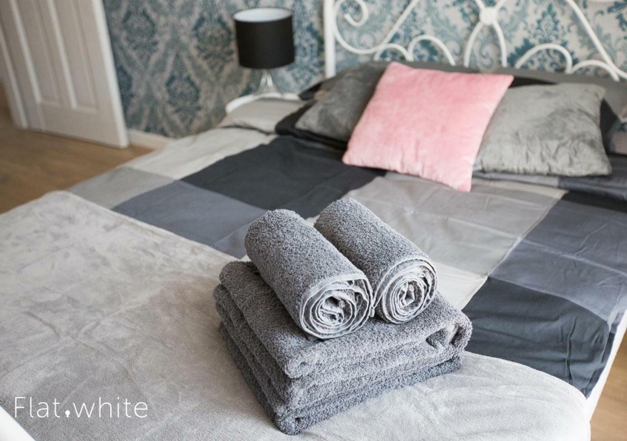 Apartamenty Flat White Zamkowa 4-6 Зелена Гура Екстер'єр фото