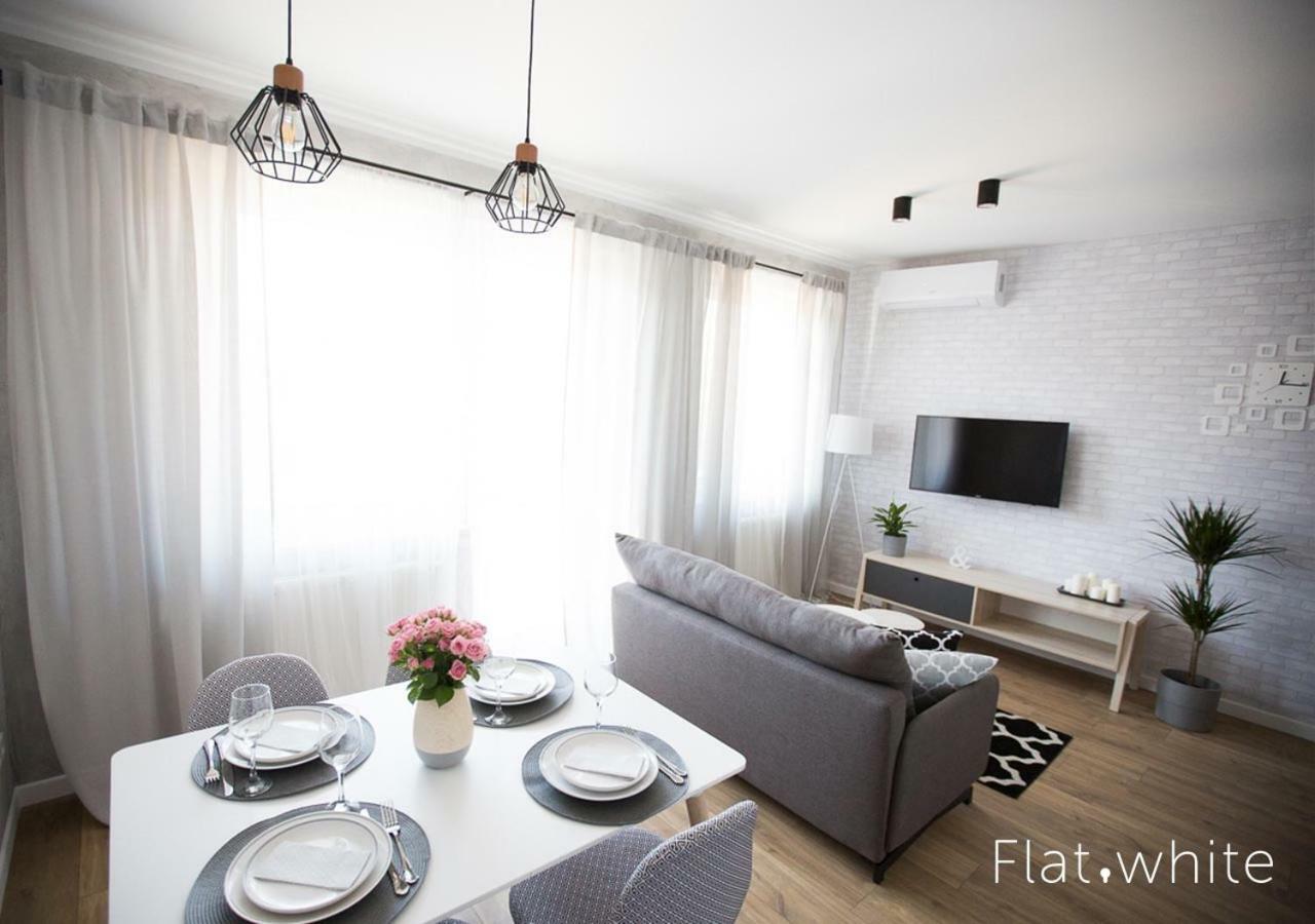 Apartamenty Flat White Zamkowa 4-6 Зелена Гура Екстер'єр фото