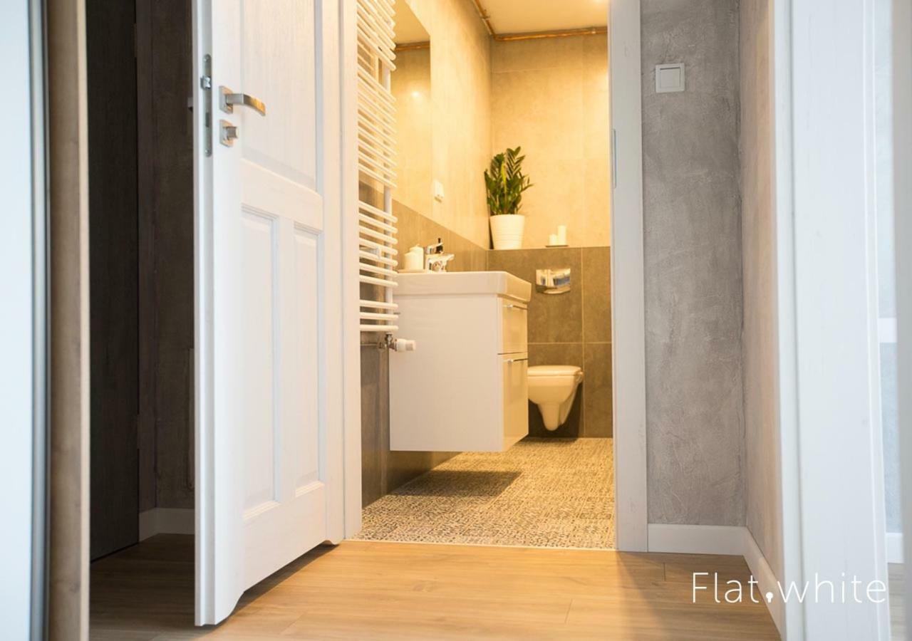 Apartamenty Flat White Zamkowa 4-6 Зелена Гура Екстер'єр фото