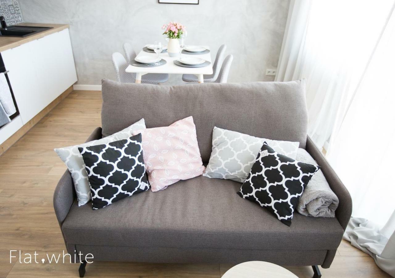 Apartamenty Flat White Zamkowa 4-6 Зелена Гура Екстер'єр фото