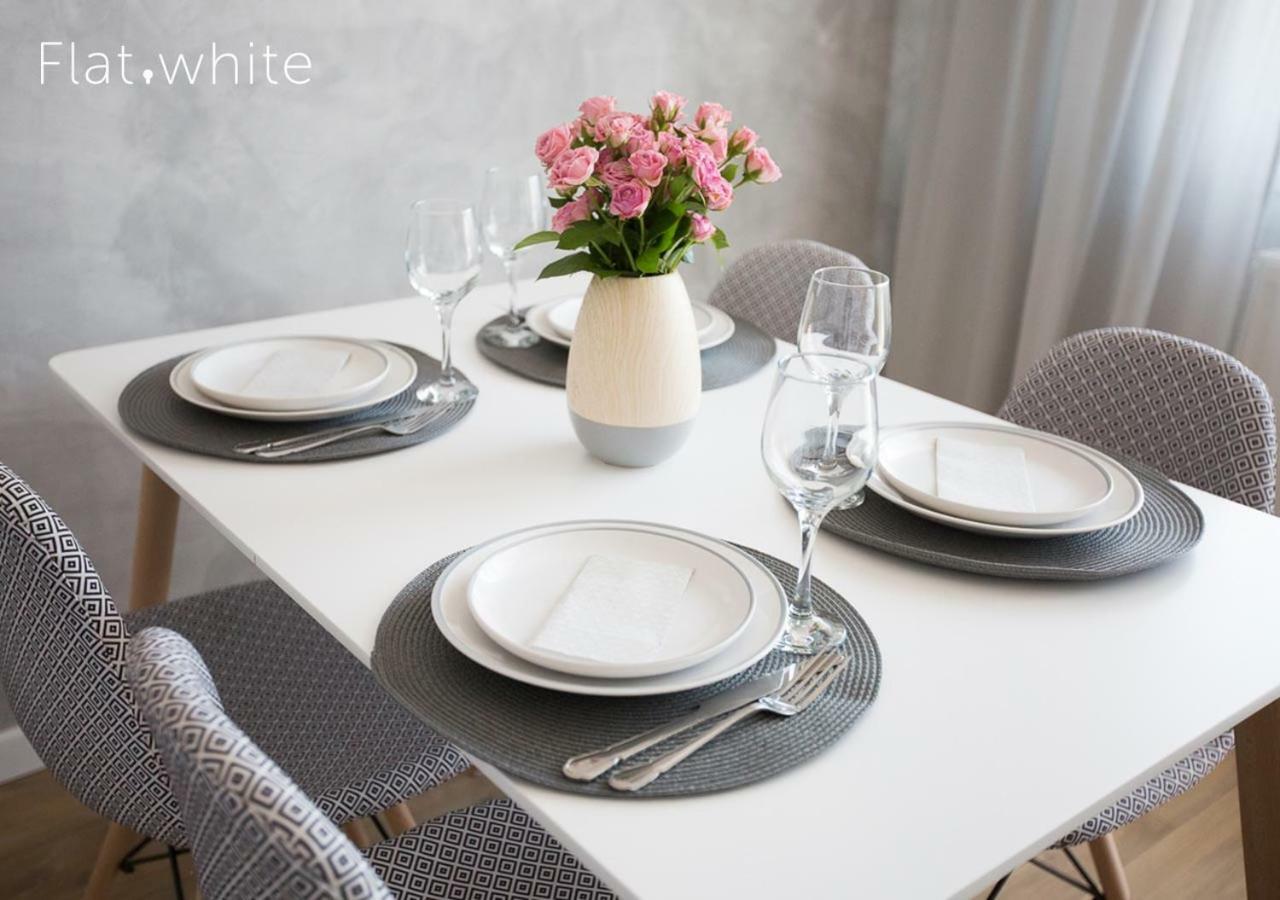 Apartamenty Flat White Zamkowa 4-6 Зелена Гура Екстер'єр фото