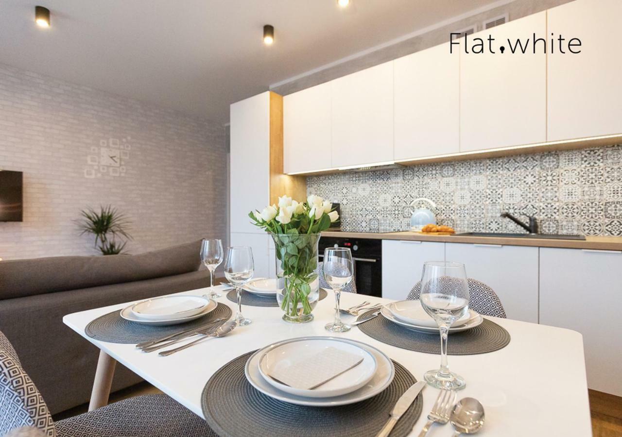 Apartamenty Flat White Zamkowa 4-6 Зелена Гура Екстер'єр фото